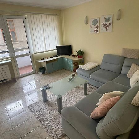 Apartment Maddie Тетевен Екстериор снимка