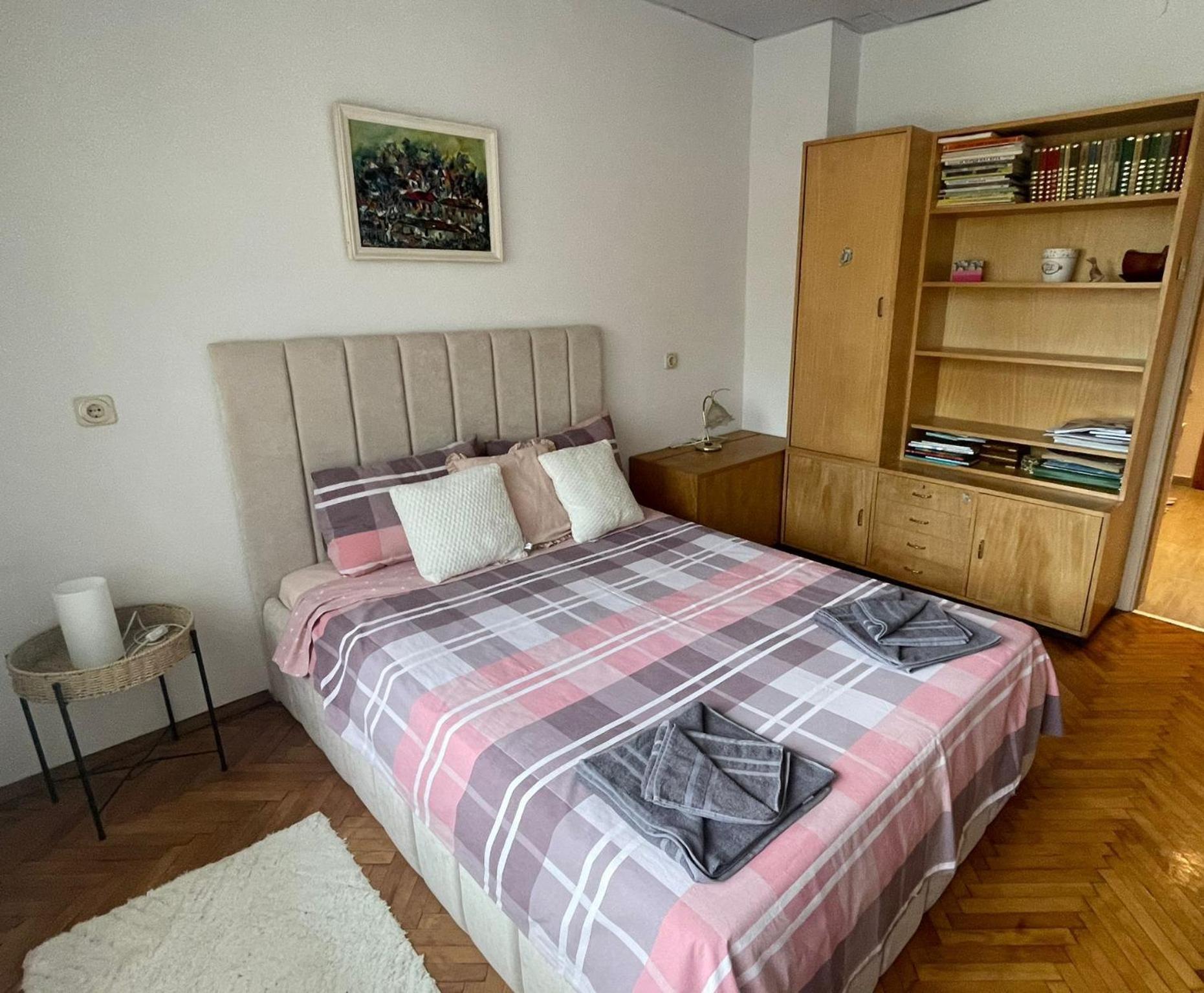 Apartment Maddie Тетевен Екстериор снимка